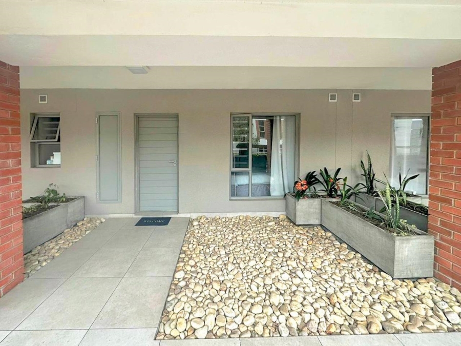 To Let 2 Bedroom Property for Rent in Century City Western Cape